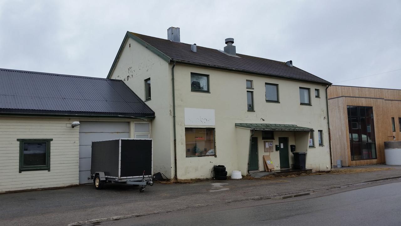 Wilhelmsen Romutleie Motel Vardo Exterior foto